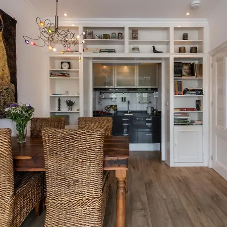 Amstel Riverside Apartment